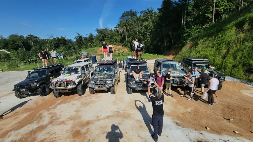 Semenyih Rainforest 4x4 Off-Road - Unforgettable Outdoor Experience