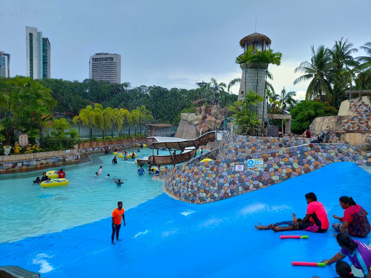Wet World Water Park Shah Alam
