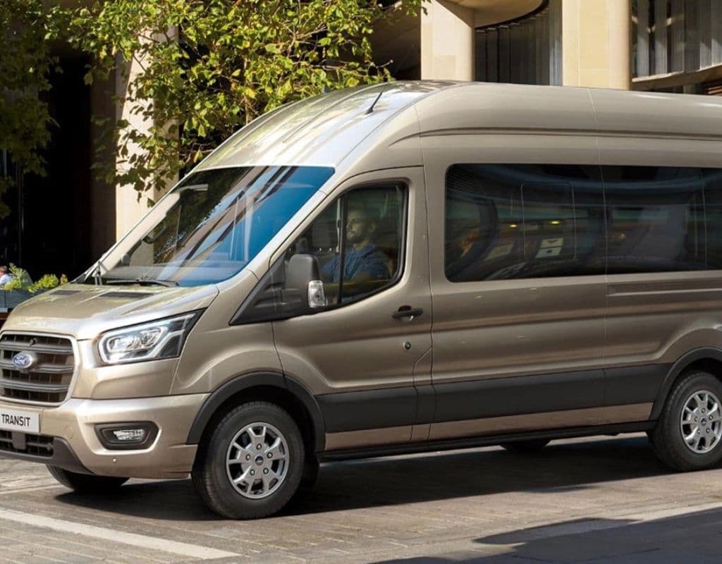 Airport Private Transfer - Hong Kong International Airport to Kowloon