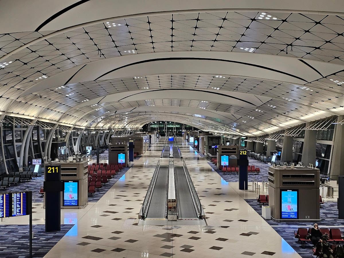 Airport Private Transfer - Hong Kong International Airport to Sai Kung