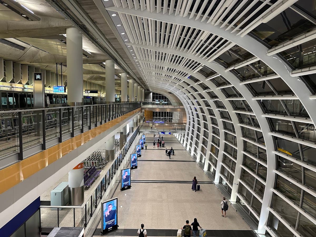 Airport Private Transfer - Hong Kong International Airport to Sai Kung