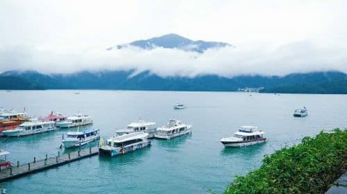 Nantou Sun Moon Lake + Gaomei Wetlands 1-day tour [Taichung City Hotel Pickup] Day Tours