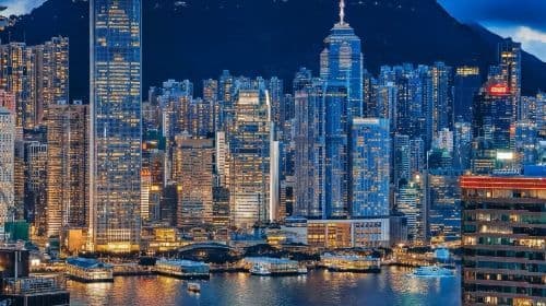 Hong Kong Palace Museum + Victoria Peak + Victoria Harbour Night Cruise + Sunset Open-Top Bus Tour – 1-Day Group Tour (20 Pax) Day Tours