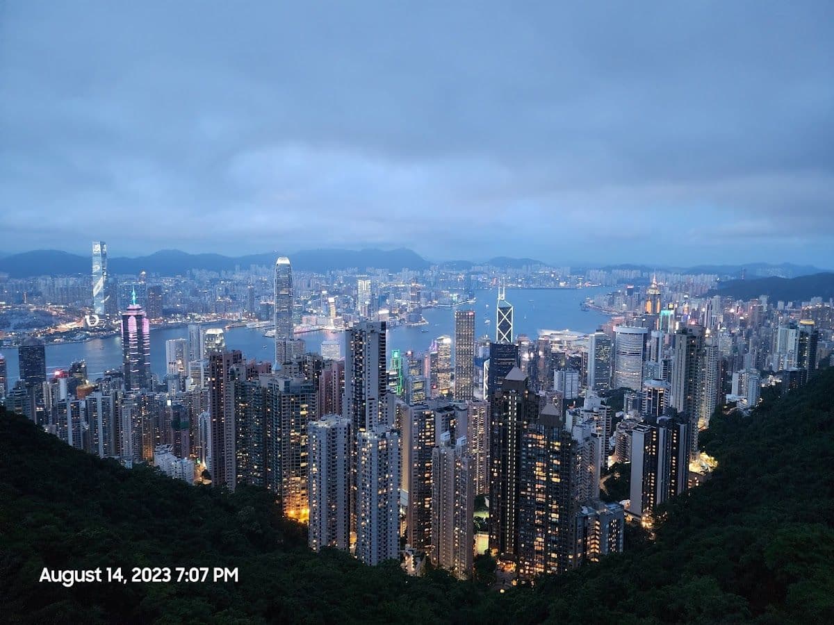 Hong Kong Peak Tram Ticket & Sky Terrace 428 Transport Passes