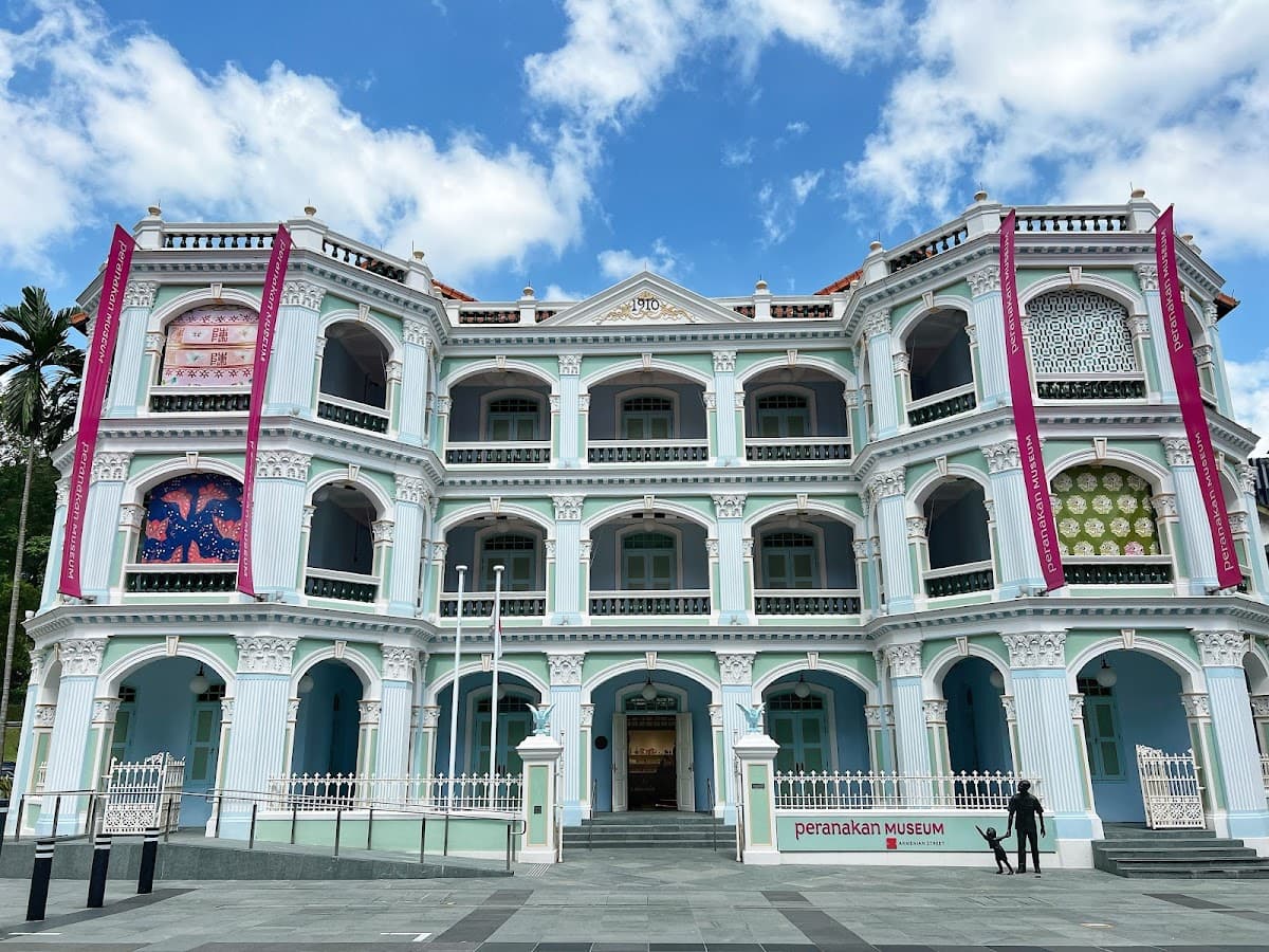  Peranakan Museum