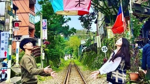 New Taipei City | Pingxi Shifen Old Street Sky Lantern Blessing Experience | Auspicious Sky Lantern