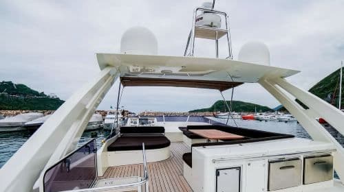 [Hong Kong Yacht Charter] 78ft Imported Luxury Yacht (Recommended for 10~30 People) Birthday/Proposal/Business/Team Building [KTV+White Wine+Champagne] Cruise Victoria Harbour/Lamma Island Transport P