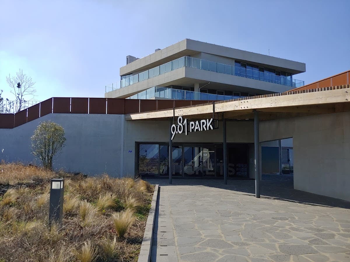 9.81 Park Jeju