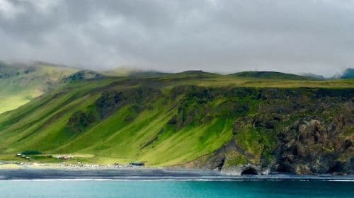 Book after consultation/Jeju Island Cheonjiyeon Waterfall Hallasan National Park Teddy Bear Museum Chinese area airport/Point-to-point vehicle service/Tour guide and driver/Private car service