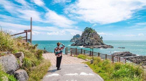 Busan One Day City Tour com Blueline Park Sky Capsule (Oryukdo Skywalk + Huinnyeoul Culture Village + Gamcheon Culture Village) Day Tours