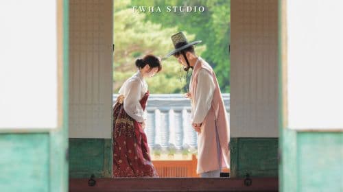 Ewha Premium Hanbok Experience (Anguk Station Exit 6)