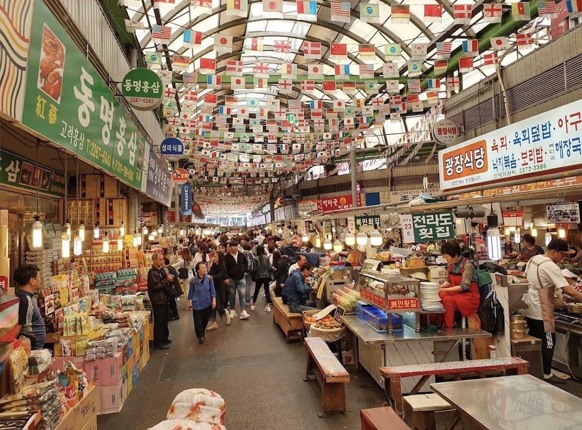 Seoul Walking Tour: Gwangjang Market Unique Food Tour | South Korea