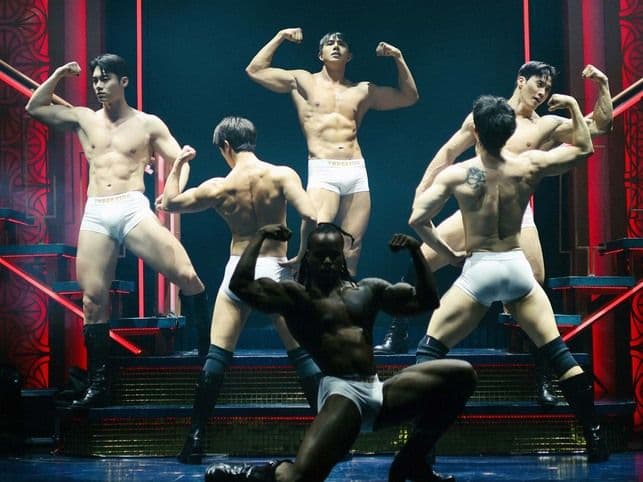 SHOW MUSICAL (TOUCH FIVE)