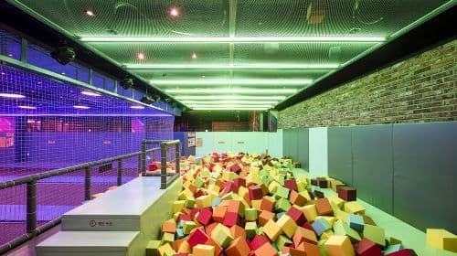 Vaunce Bounce Trampoline Park