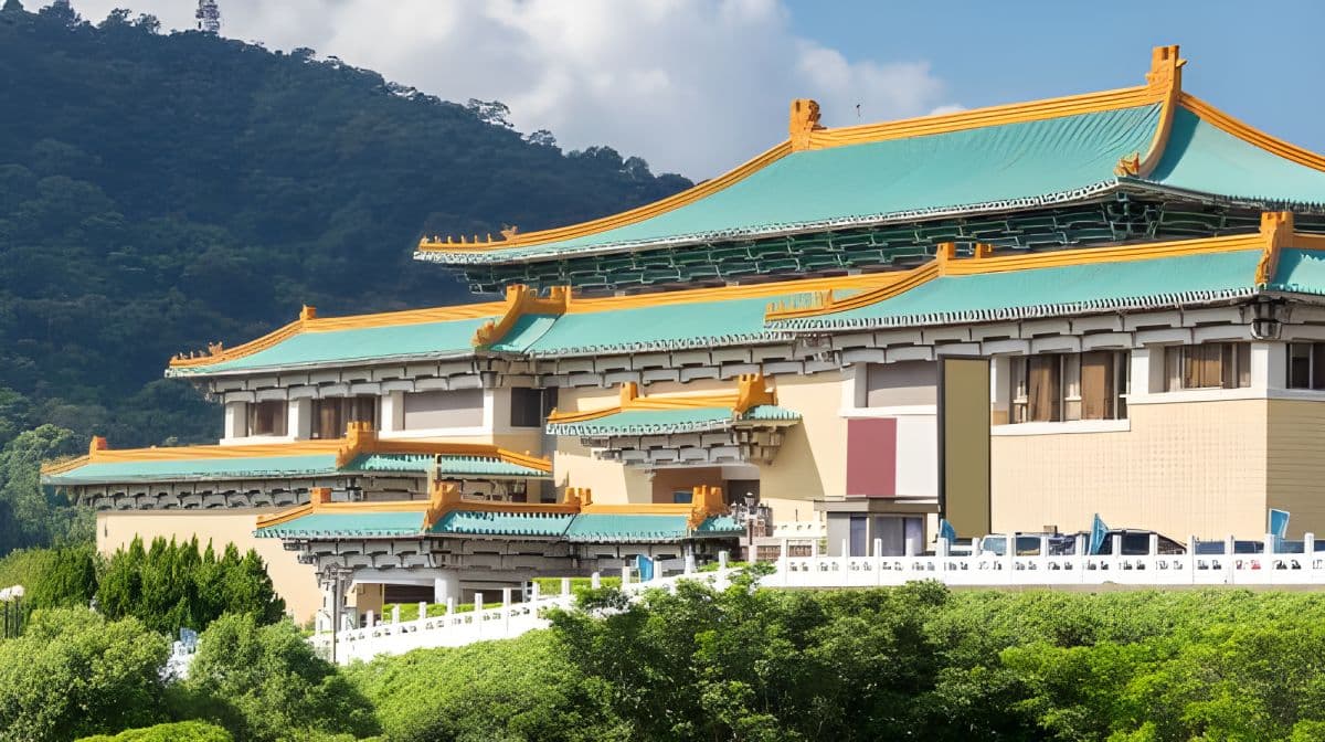 台北故宮博物院 + 龍山寺 + 中正紀念堂 + 台北101一日遊