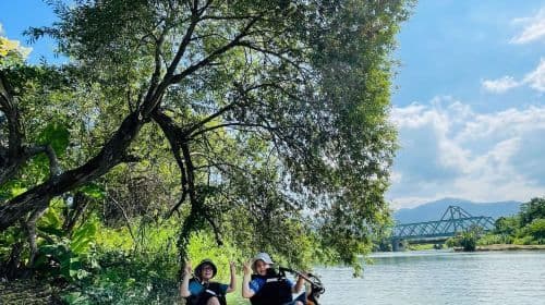 1-hour kayaking at Dongshan River Water Park [Eco Green Boat hydrobiking experience]