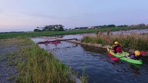 1-hour kayaking at Dongshan River Water Park [Yilan | Golden River Rice Paddies Canoeing Experience]