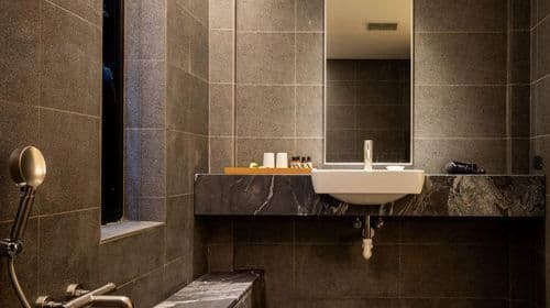 Beitou Hot Springs 90-minute hot spring bath for 2 persons in a guest room + afternoon tea Option(2 persons + NT$400 during holidays from October to March)