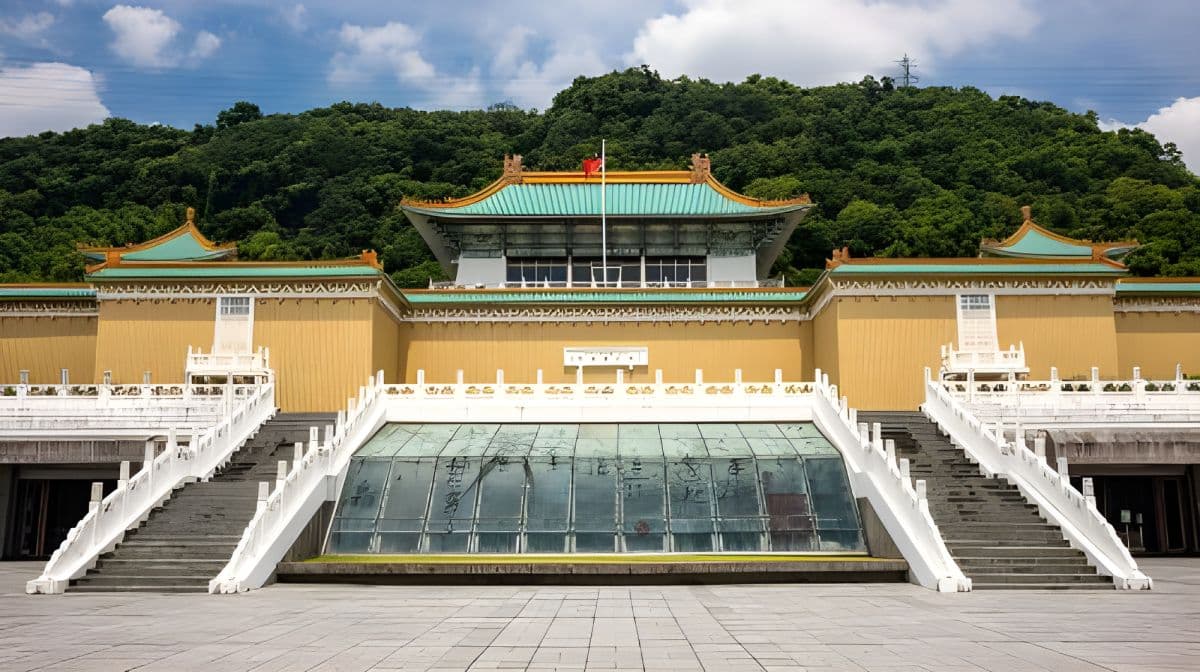 Chiang Kai-shek Memorial Hall + National Palace Museum + Shilin Official Residence Classic Taipei Half-Day Tour/5H Day Tours