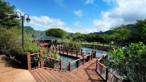 Schokolake Country House