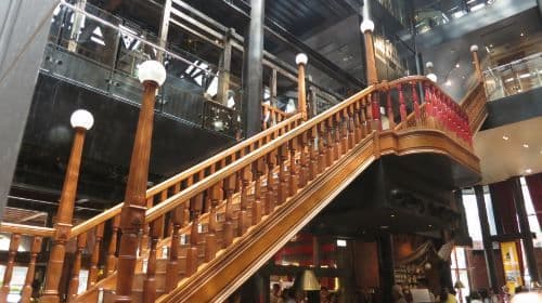 Taichung private car tour: Taichung city attractions + Lukang Old Street + Feng Chia Night Market [Departing from Taichung] Day Tours