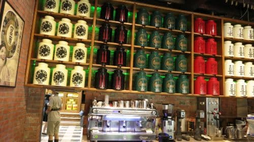 Taichung private car tour: Taichung city attractions + Lukang Old Street + Feng Chia Night Market [Departing from Taichung] Day Tours