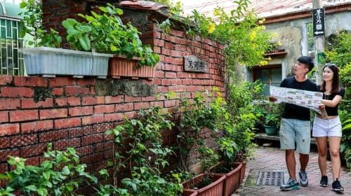 Tainan highlights one-day tour with shared transportation [Depart from Kaohsiung | Guided tour in Chinese/English/Korean]