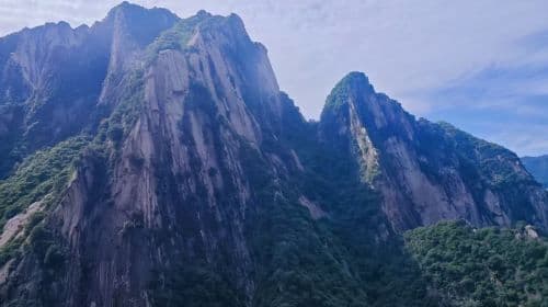 Huashan One-Day Tour