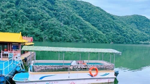 Huilong Lake Central Pier