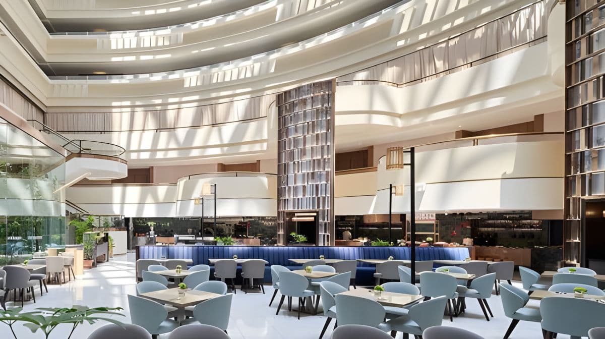 台北茹曦酒店 SUNNY BUFFET 自助午餐或晚餐券（假日需加价 NT$200）