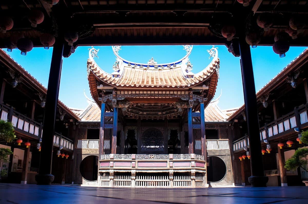Wufeng Lin Family Gong-Bao-Di Park