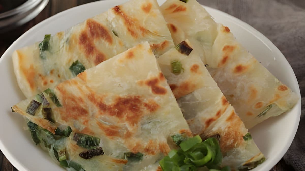 [CookInn Traveler's Cooking Class] Make Your Own Taiwanese Snacks with Japanese-Support Tablet | Taipei Ximending
