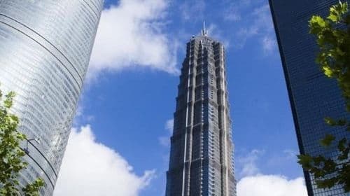 3-Hour Shanghai Bund Swift Tour with River Cruise or Skyscraper