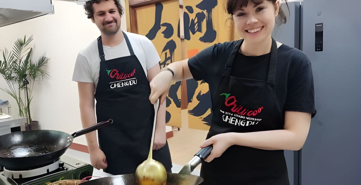 成都：烹饪课程与新鲜市场体验（3道菜）