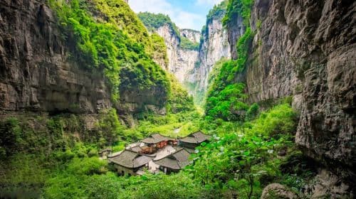 Chongqing Wulong Tiansheng Three Bridges + Longshuixia Ground Crack one-day tour[air bus]  Day Tours