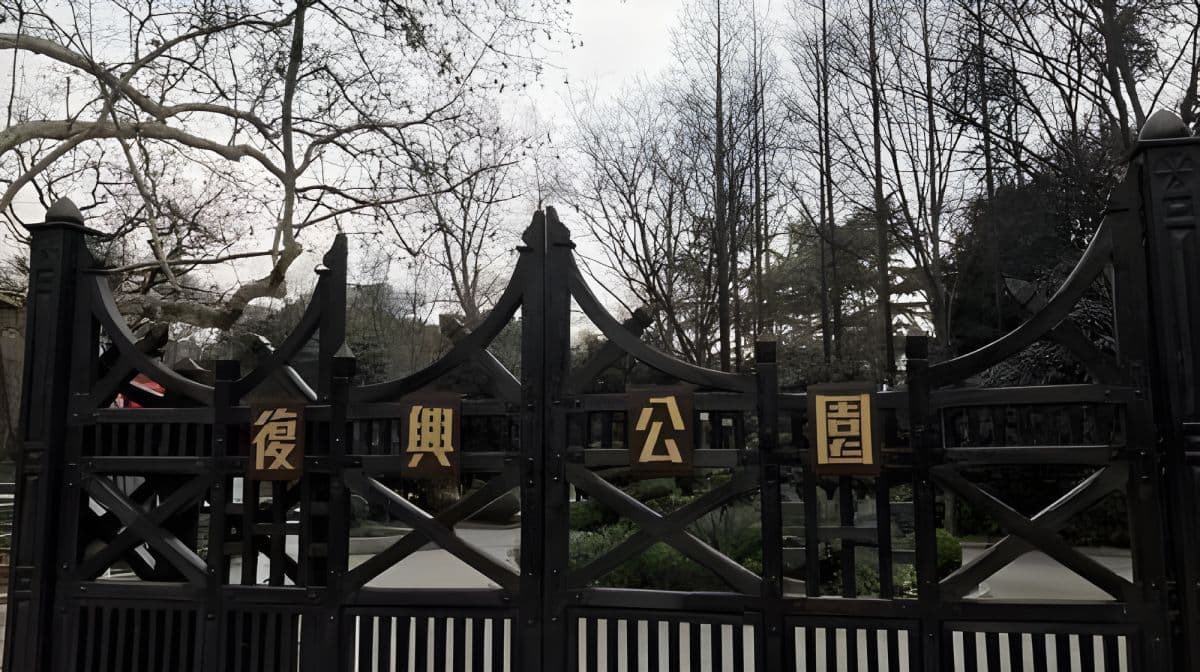 Full-Day Old Shanghai City Lifestyle and Culture Private Tour with Lunch