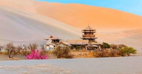 Dunhuang In-Depth Tour: Mogao Caves + Mingsha Mountain And Crescent Spring (Chinese/English Guide - Private Tour)