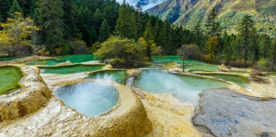 Huanglong scenic area admission ticket + uphill ride cable car in Aba, Sichuan