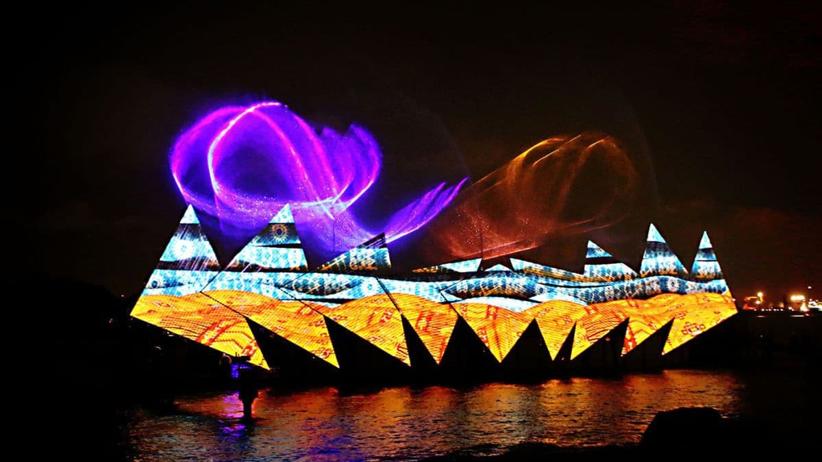 Wings of Time Fireworks Symphony