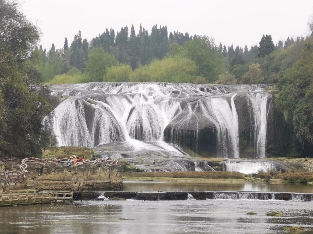 Guizhou Huangguoshu Waterfall Scenic Area Day Ticket (Including Sightseeing Bus) + Escalator