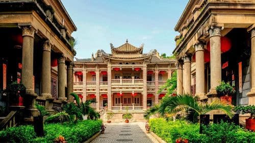 Gulangyu Island in Xiamen with Chinese and English tour guide explanation｜Independent group customization｜Word-of-mouth service｜Select attractions for free travel｜Buy ferry tickets on behalf of others