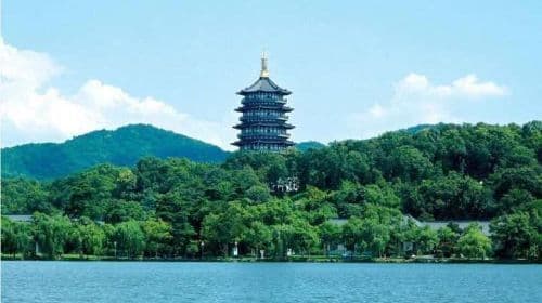 Hangzhou Highlights Half-Day Tour: West Lake, Leifeng Pagoda, and Three Pools Mirroring the Moon (Chinese Service) Day Tours
