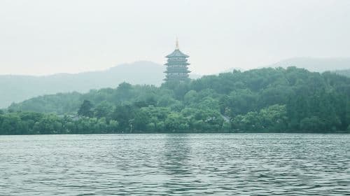 Hangzhou Leifeng Pagoda + West Lake Scenic Area Cruise (without island landing) + Manual Guide service Half Day Day Tours