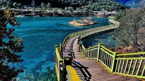 Lijiang Yulong Snow Mountain Attraction: 1-day tour with cable car + Blue Moon Valley + Impression Lijiang + Golden Sunrise
