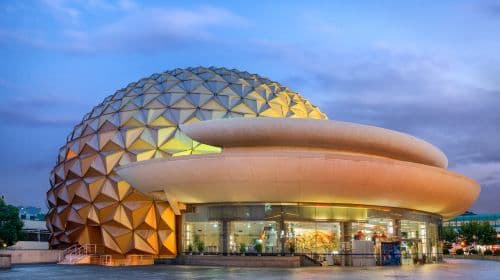 Shanghai Era Theatre Acrobatic Show (Car is Optional) Day Tours