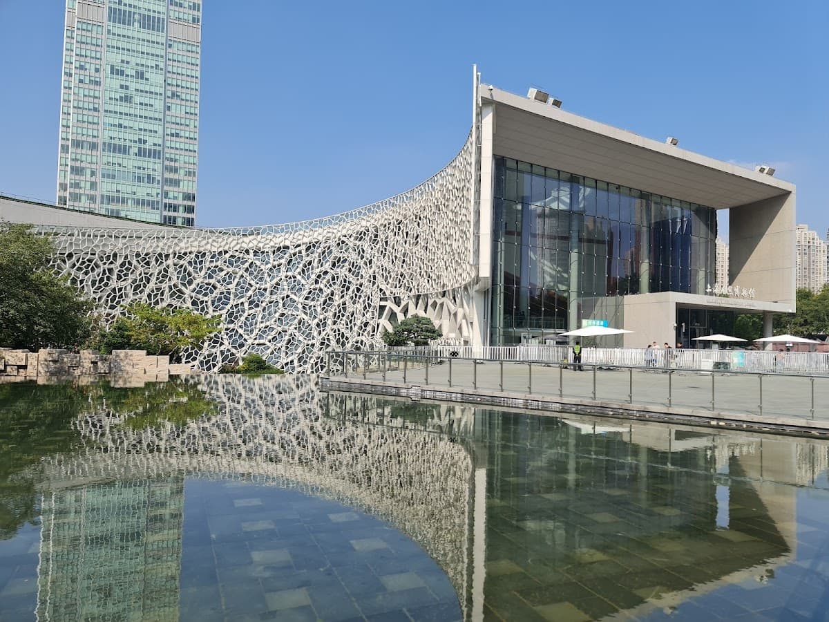 Shanghai Natural History Museum