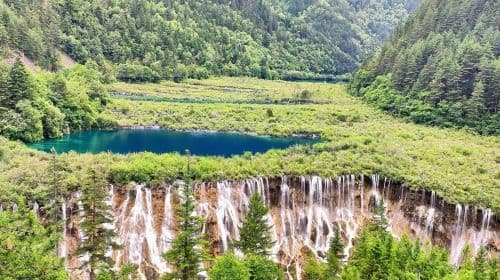 Shuttle bus from Jiuzhaigou National Park to Songpan High-speed Railway Station