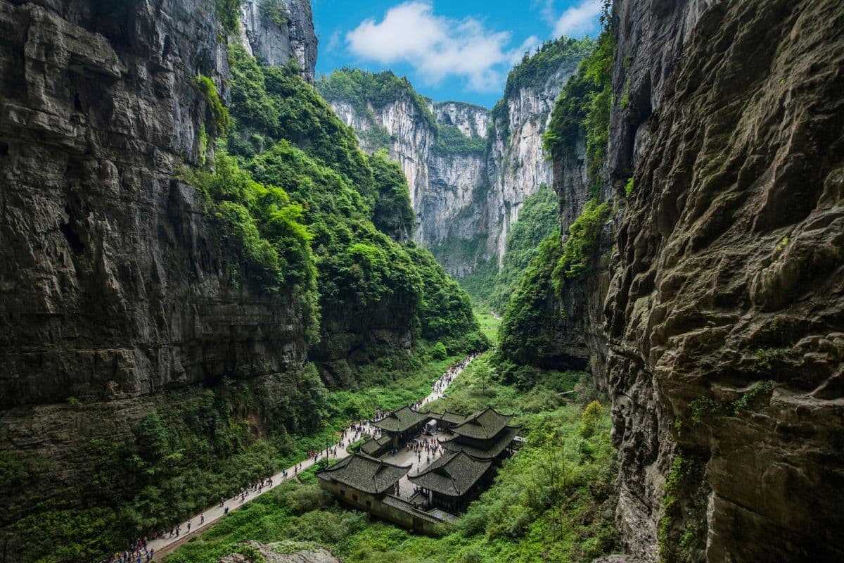 Three Natural Bridges Admission Ticket + Chongqing-Wulong Round-trip Shuttle Bus