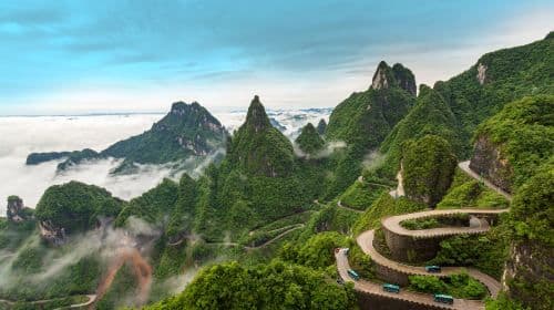 Zhangjiajie National Forest Park 1 - Day Tour with VIP Fast - Track Entrance and Eco - Bus Access