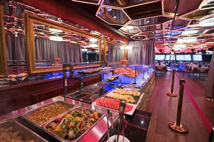 Atlantis Dinner Cruise & Show Pattaya